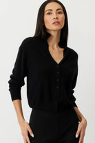 The Lauren shrunken cashmere cardigan in black by Greyven