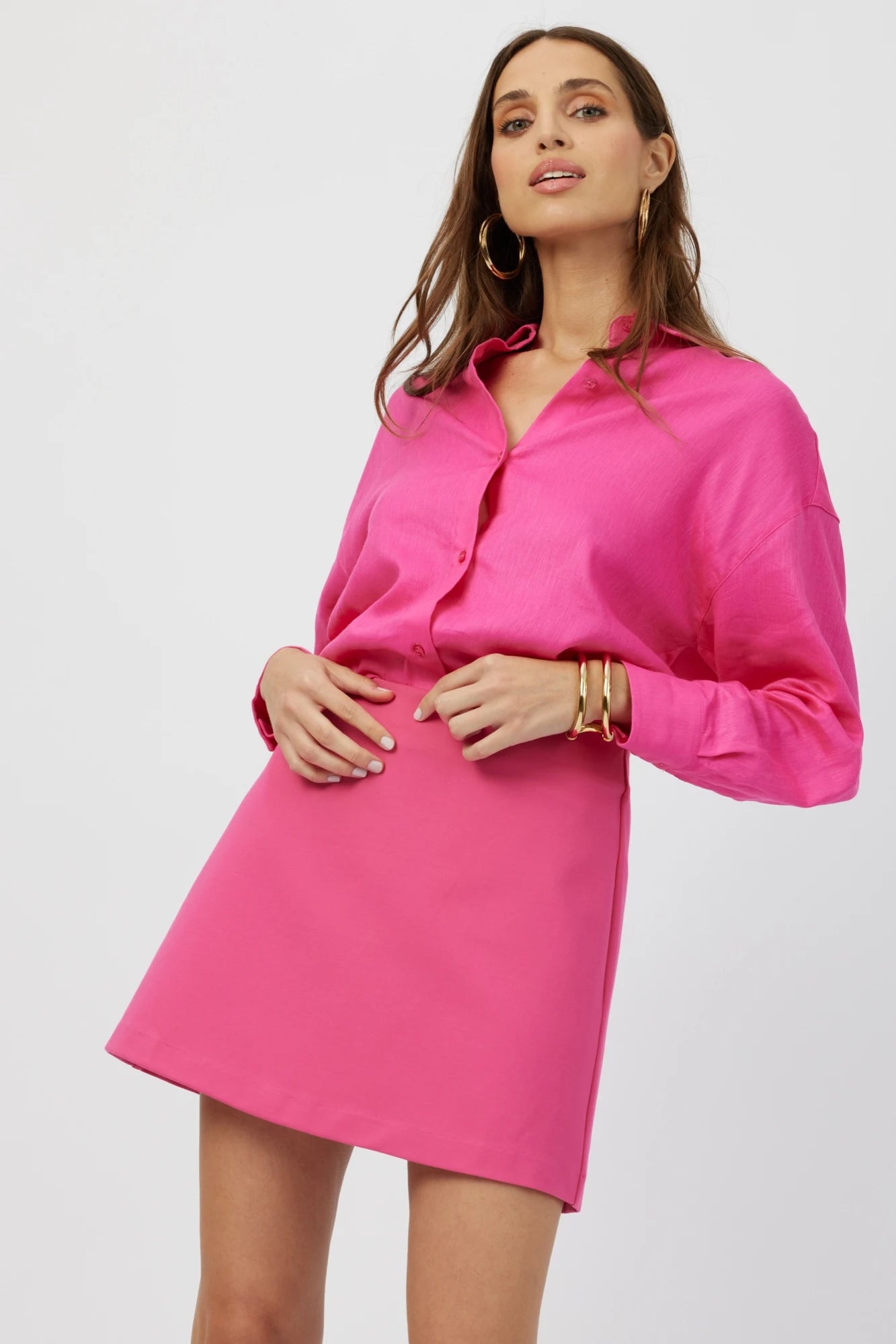 The Pria mini skirt in fuchsia by Greyven