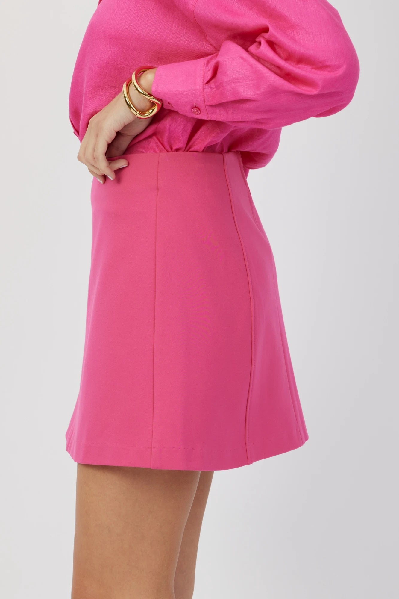 The Pria mini skirt in fuchsia by Greyven